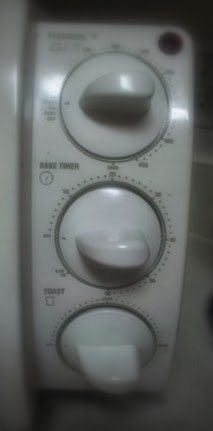 Toaster oven controls